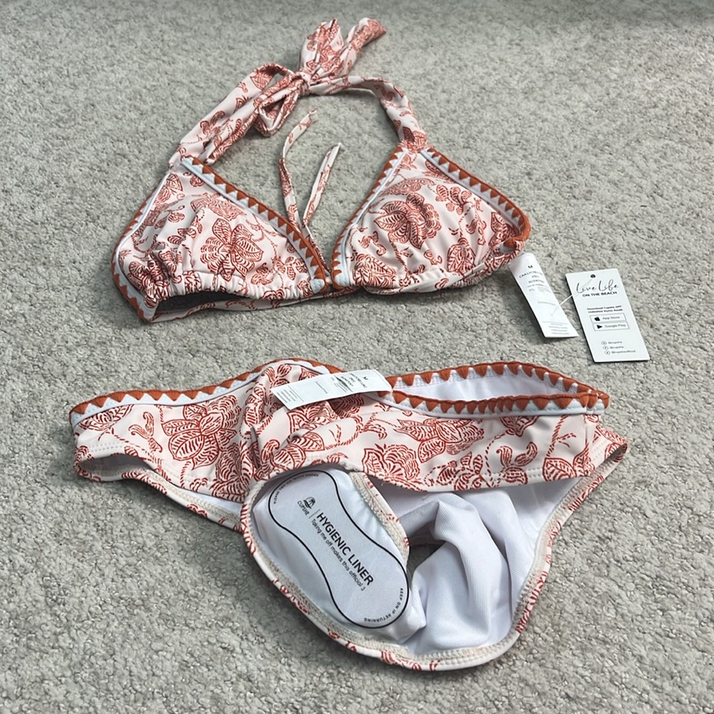 NWT Floral Halter Bikini Set (Cupshe) - Picture 6 of 7